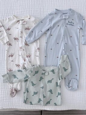 Carter’s Zipper One-Piece Sleeper/Play Sets